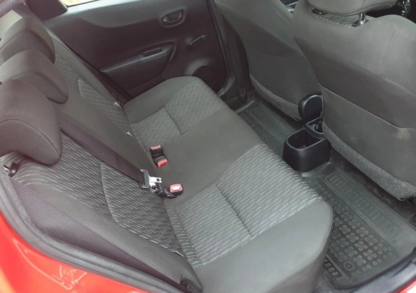 Toyota Yaris cena 20909 przebieg: 185000, rok produkcji 2012 z Sieradz małe 436